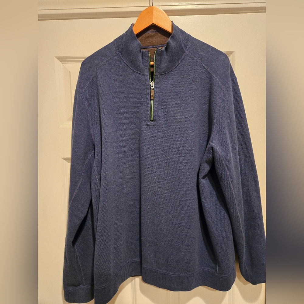 Tommy Bahama 1/2 zip, half zip reversable sweatshirt. Men's Large. brown/blue